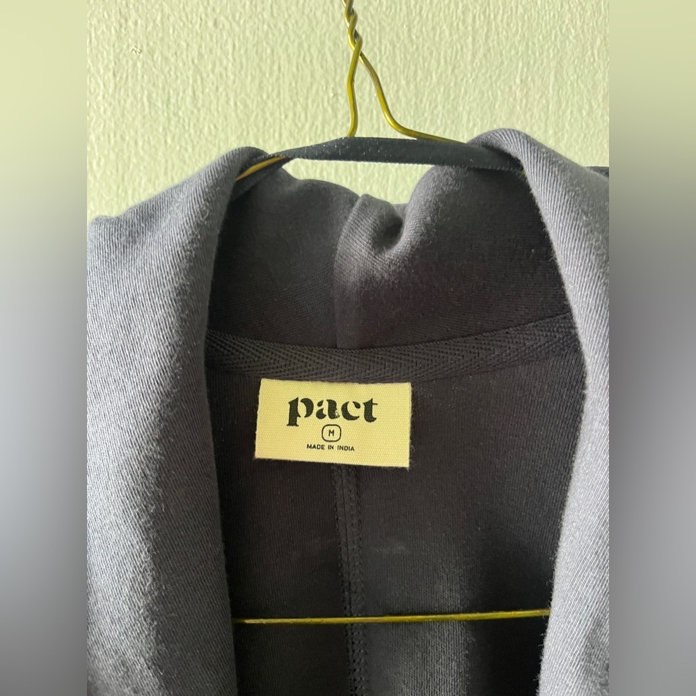 PACT Midnight Blue Organic Airplane Wrap Cardigan (M) - Picture 4 of 9